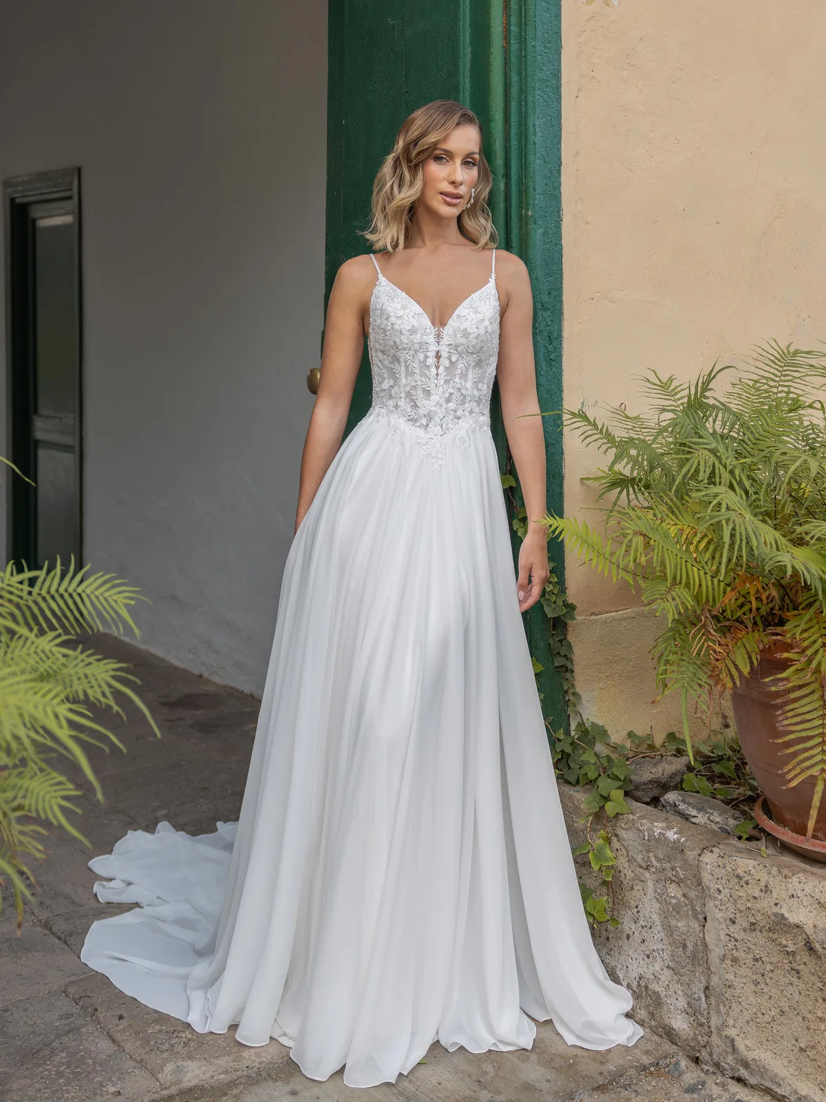 Diane Legrand Romance Brautkleid: Romance-8324-12A4552-Edit