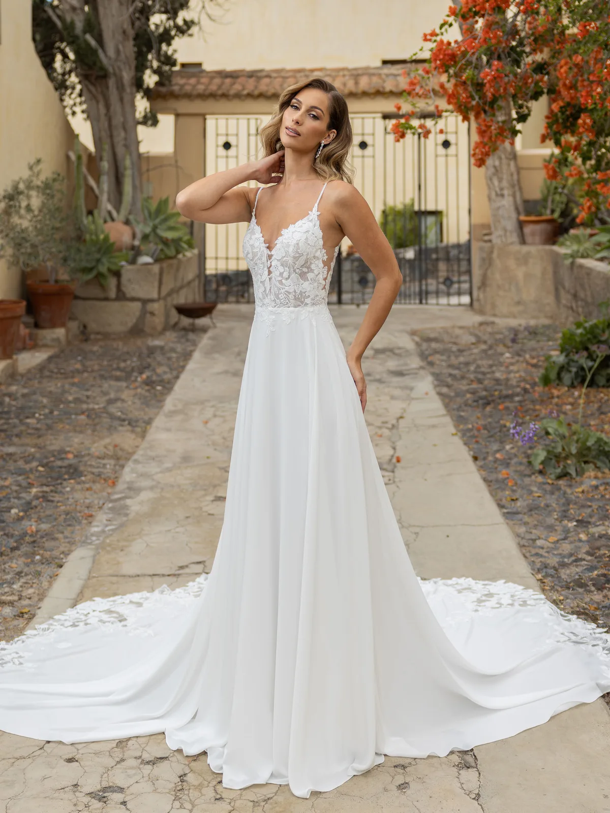 Diane Legrand Romance Brautkleid: Romance-8329-12A4106-Edit