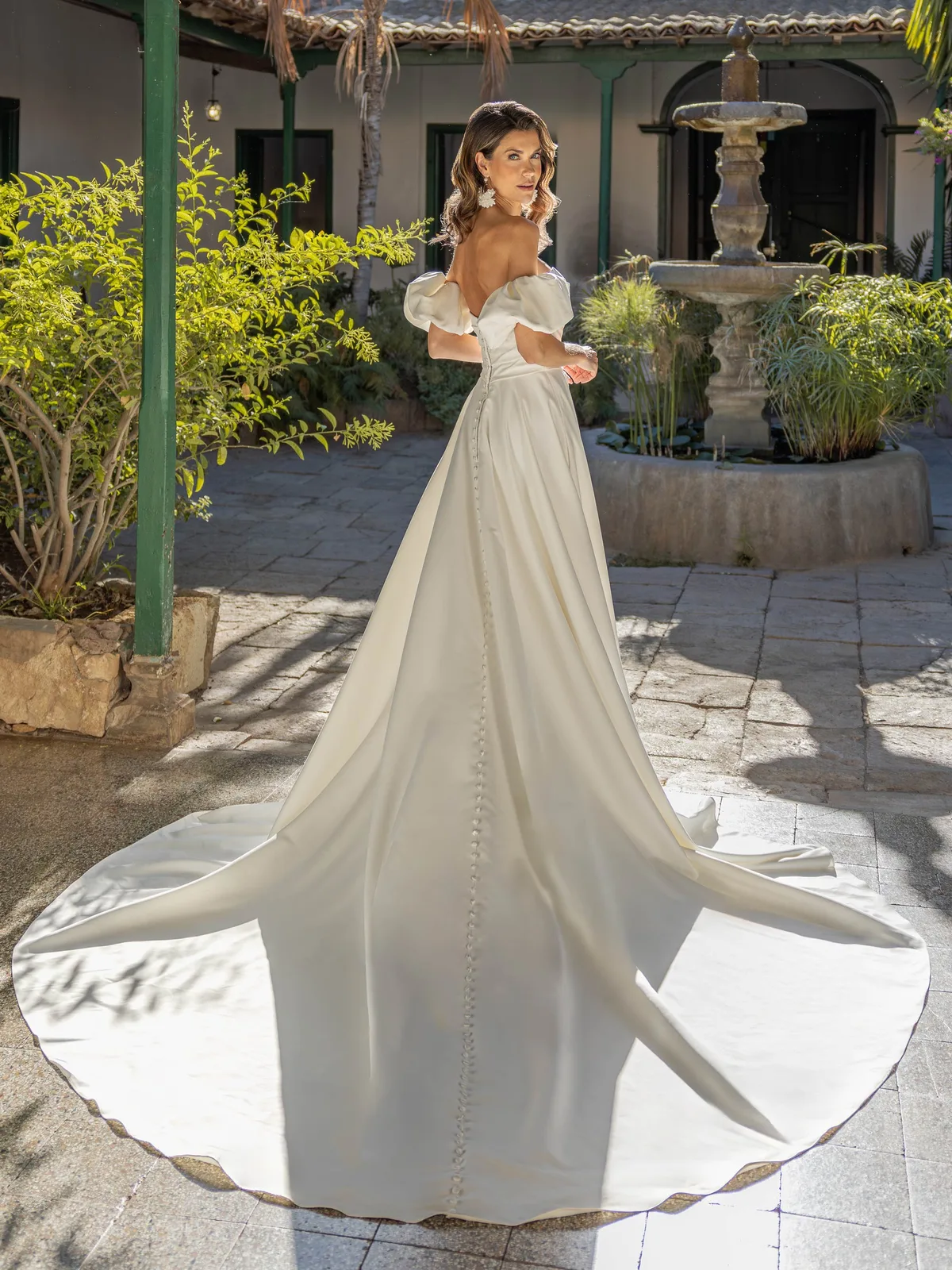Diane Legrand Romance Brautkleid: Romance-8333-12A1740-Edit