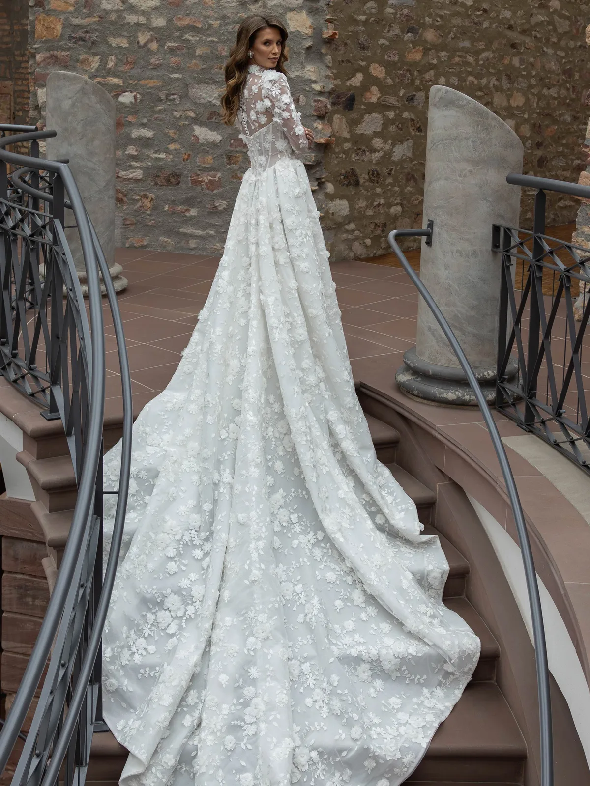 Diane Legrand Royal Brautkleid: Royal-by-Diane-Legrand-Bloom-12A0588-Edit
