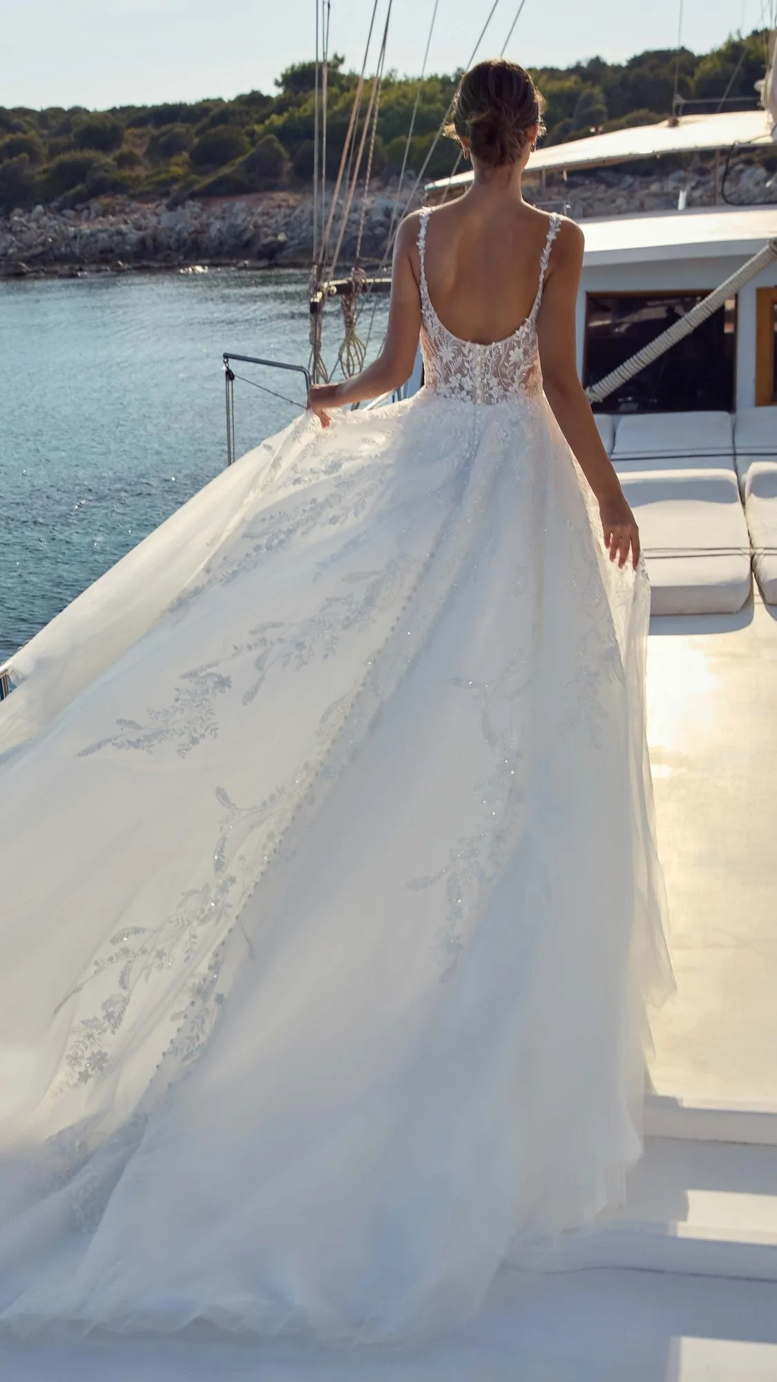 Eddy K - Milano Brautkleid: DR2723-Delfina-back-web