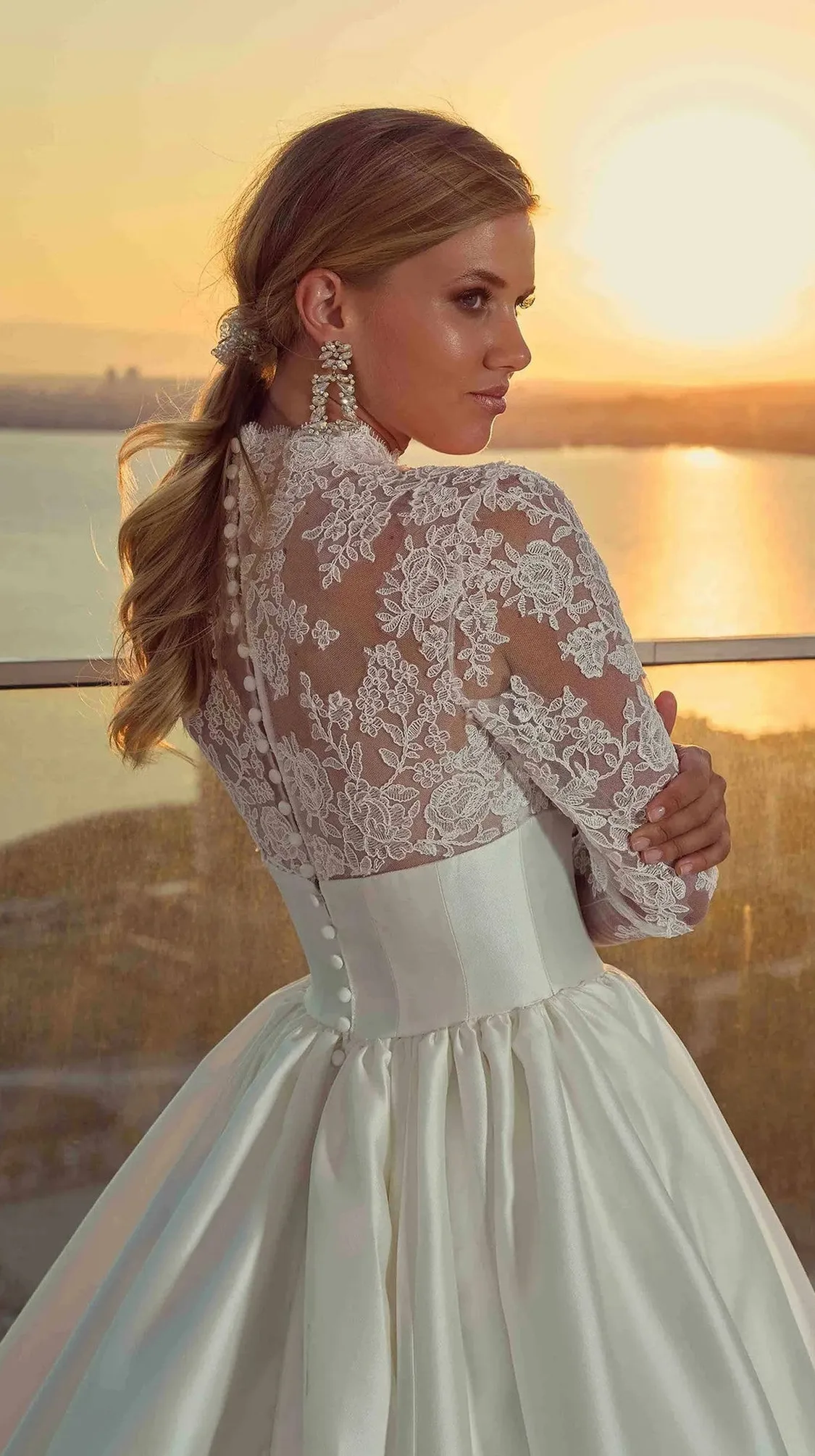 Eddy K - Milano Brautkleid: SKY701-Legacy-back-close