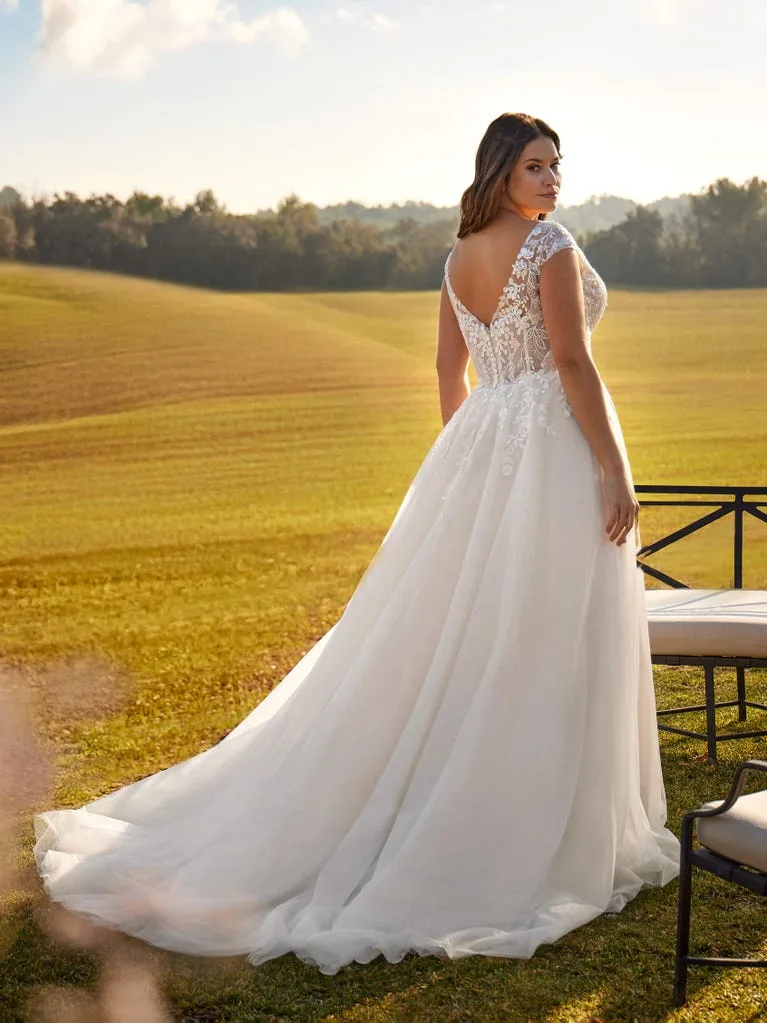 White One Brautkleid: whiteone-14