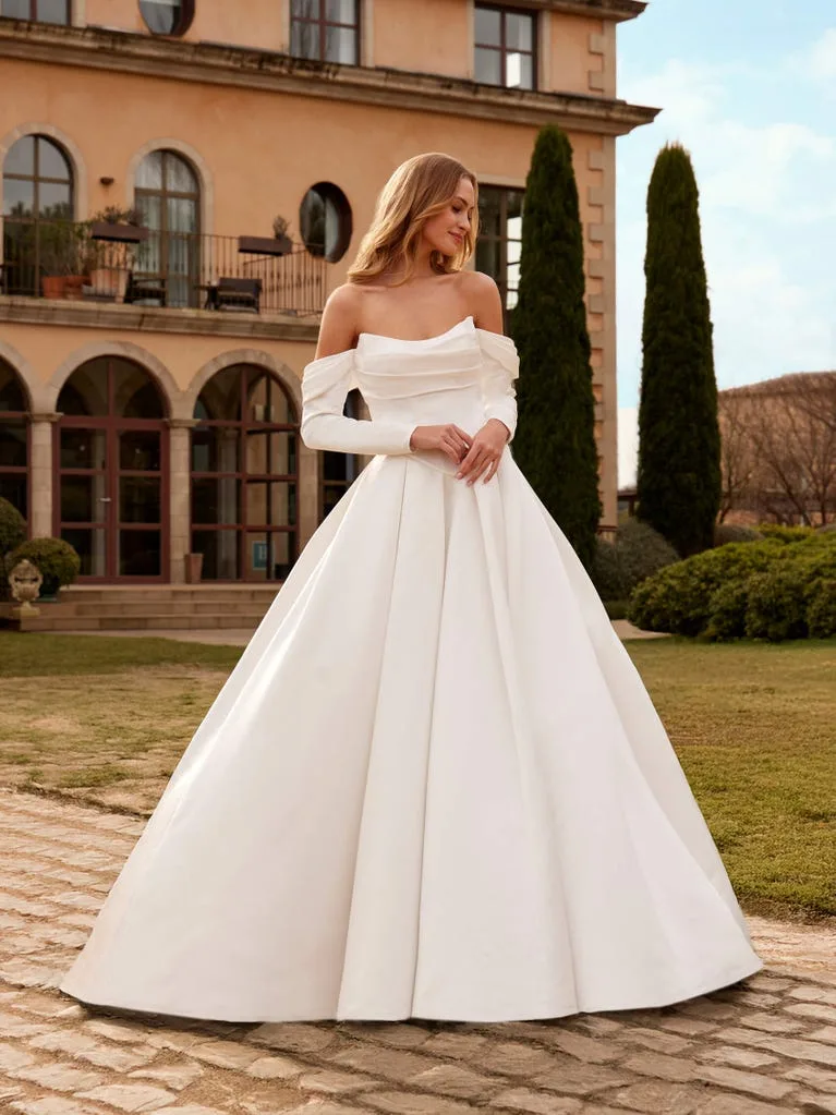 White One Brautkleid: whiteone-18