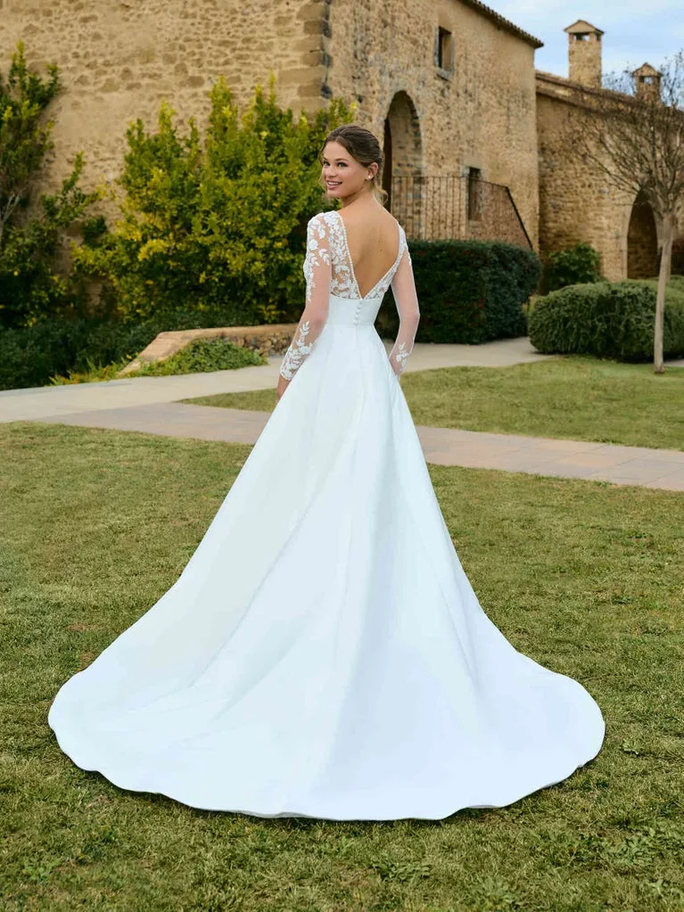 White One Brautkleid: whiteone-46